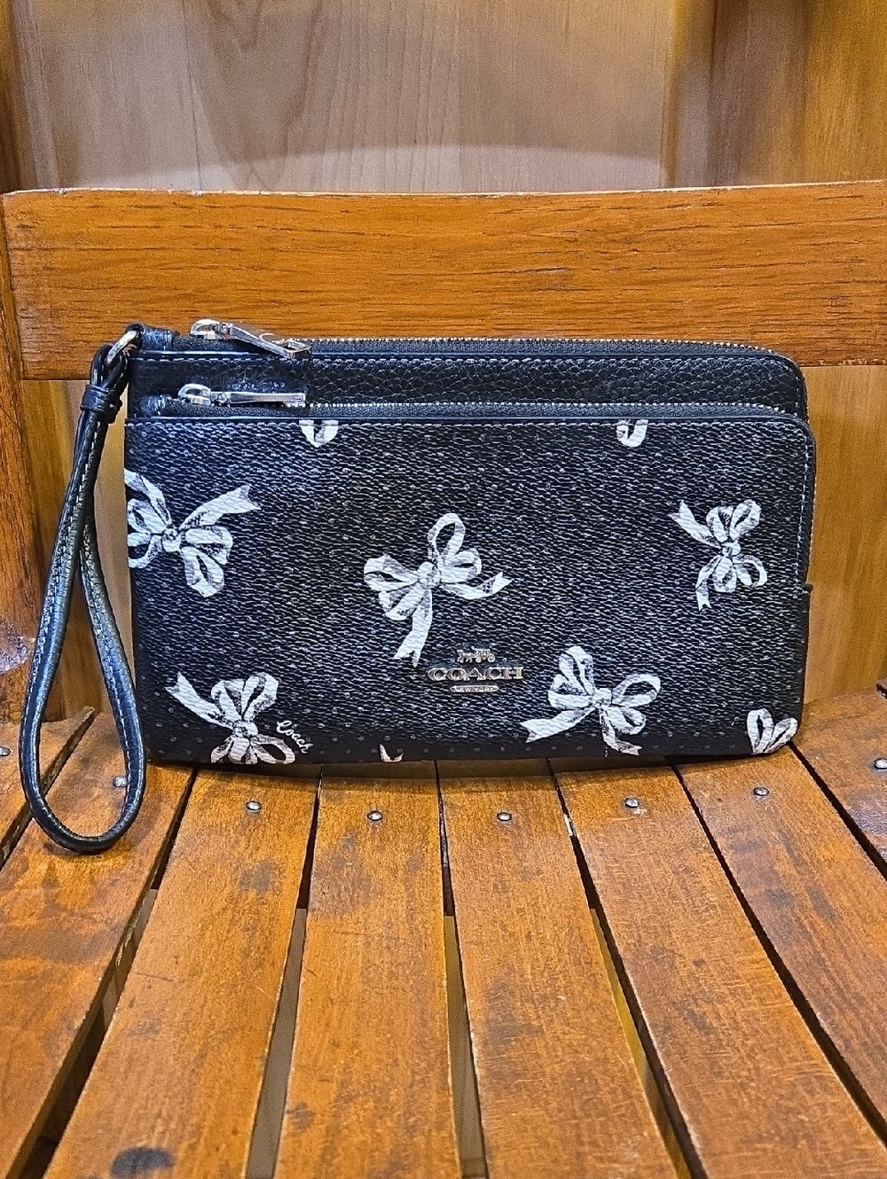 Coach Double Zip Wristlet Bows